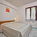 Anfiteatro Di Ottiolu 3*